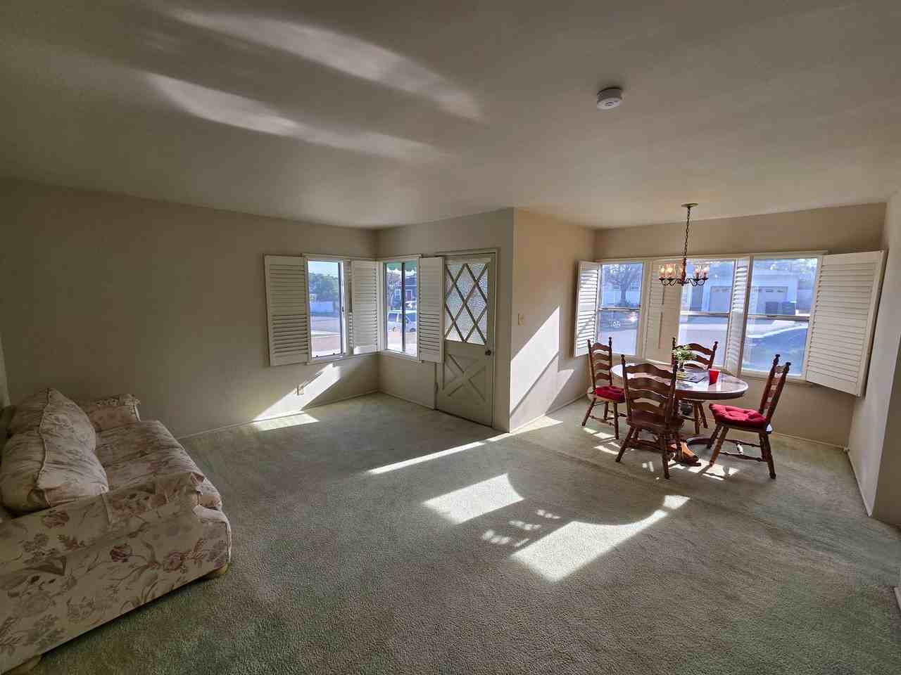13839 Cornishcrest Rd - Photo 4 of 30