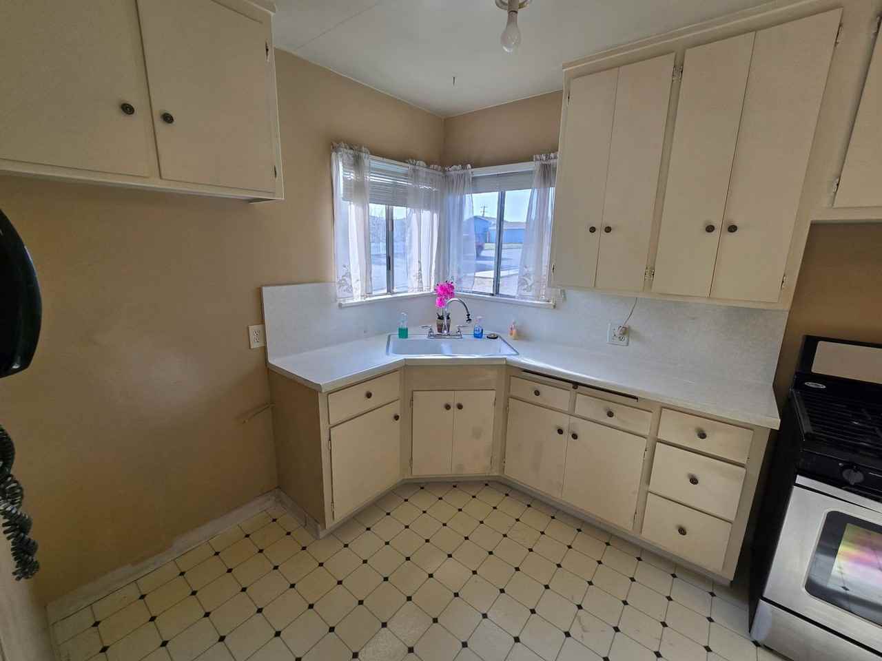 13839 Cornishcrest Rd - Photo 5 of 30