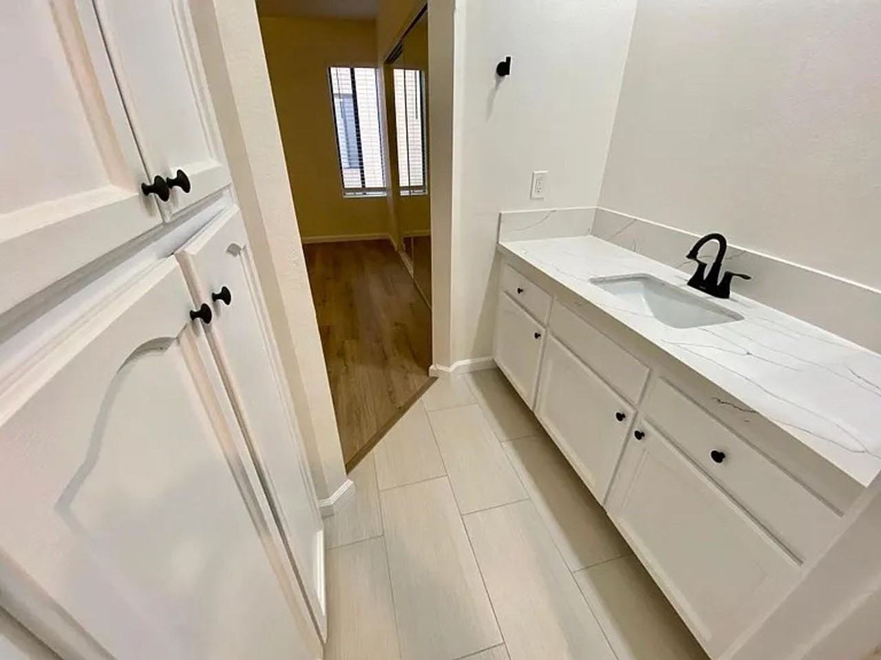 6033 Estelle St #10 - Photo 6 of 17