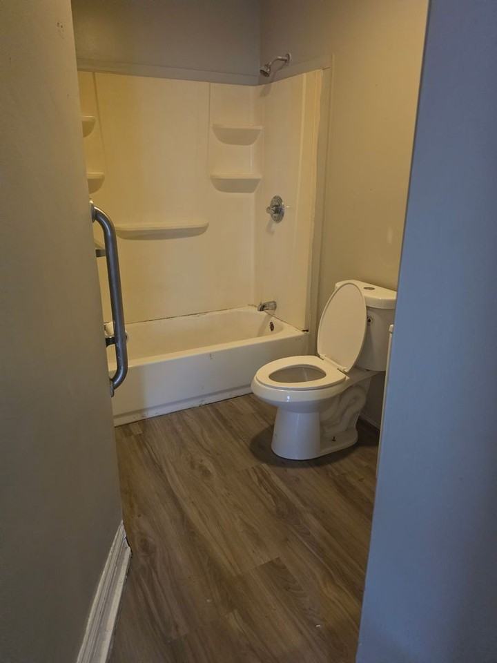 2414 Lodi St - Photo 2 of 7