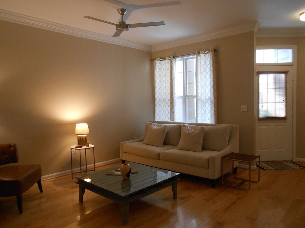 241 Sweet Bay Pl - Photo 3 of 25