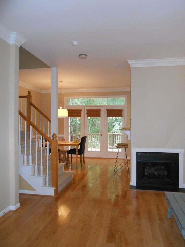 241 Sweet Bay Pl - Photo 5 of 25