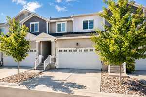 featured image of 221 W Whitewater Dr