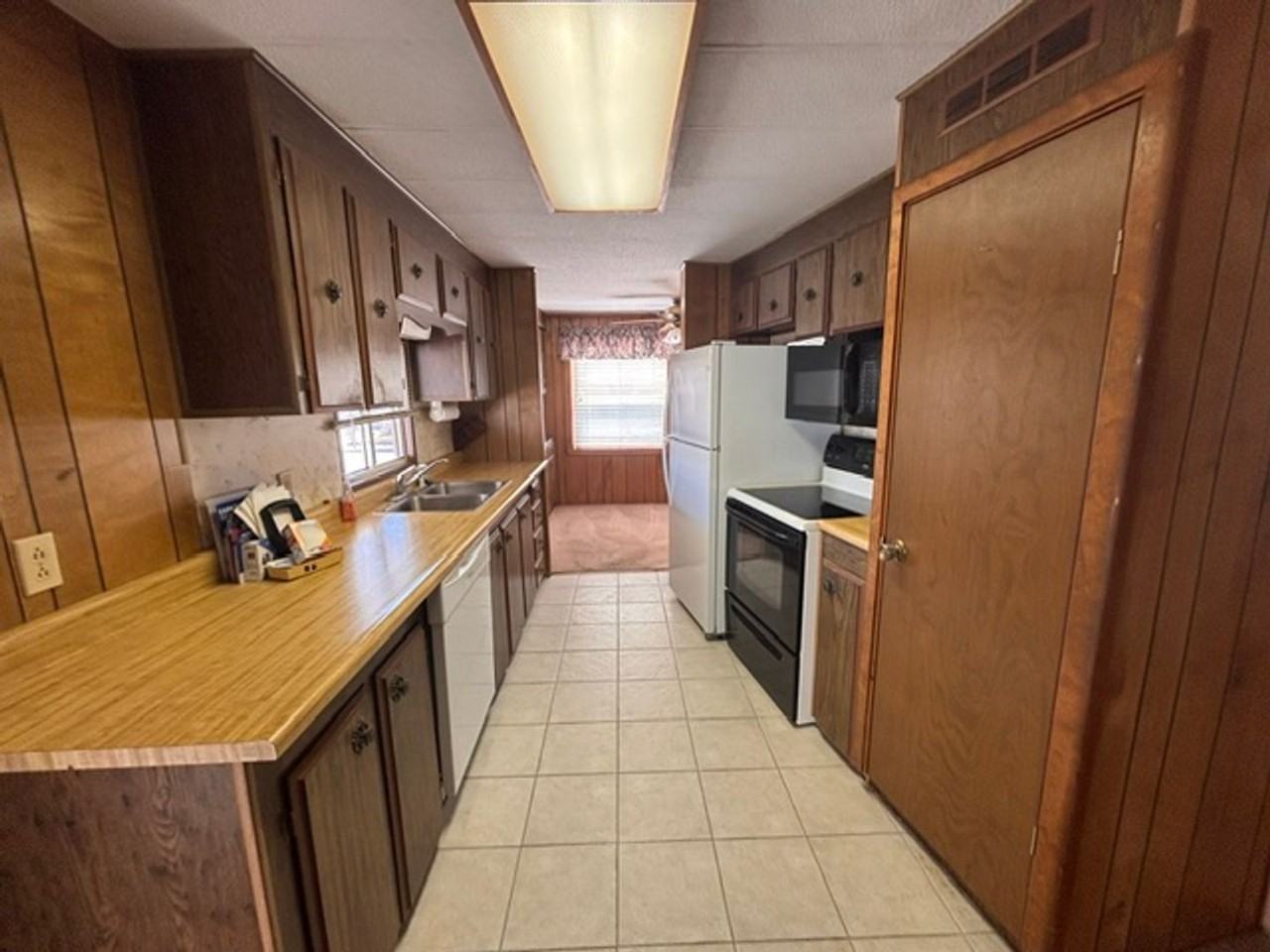 1210 Coronet Way - Photo 2 of 6