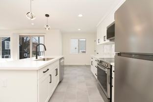 4501 Fremont Ave N - Photo 1 of 1