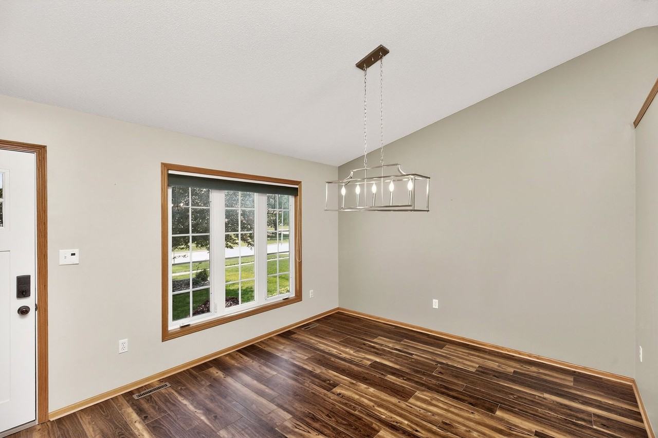 1695 Se Olson Dr - Photo 5 of 34