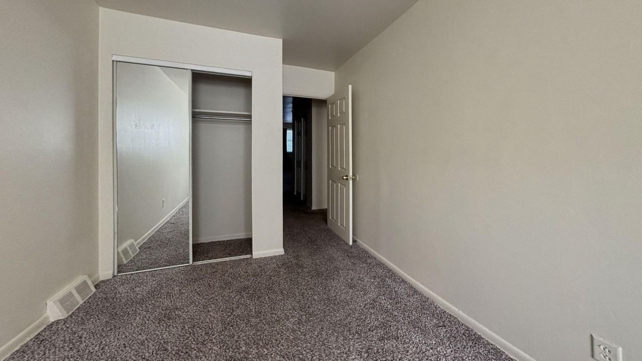 9415 Lansford St - Photo 2 of 12