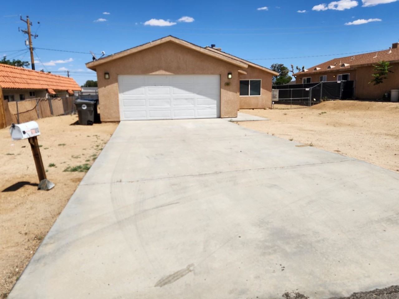 6331 Hermosa Ave - Photo 3 of 20