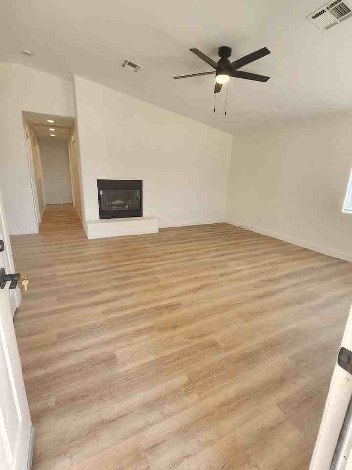 6331 Hermosa Ave - Photo 4 of 20