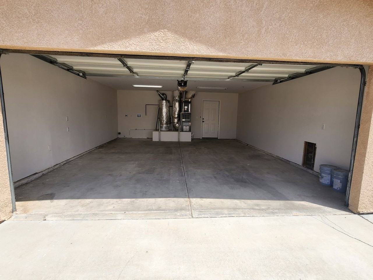 6331 Hermosa Ave - Photo 7 of 20