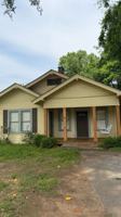 featured image of 736 N Mound St