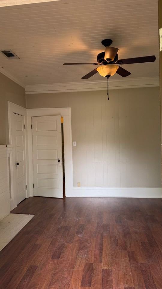 736 N Mound St - Photo 2 of 15