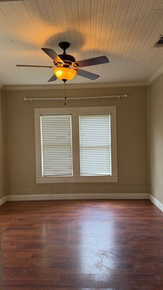 736 N Mound St - Photo 4 of 15