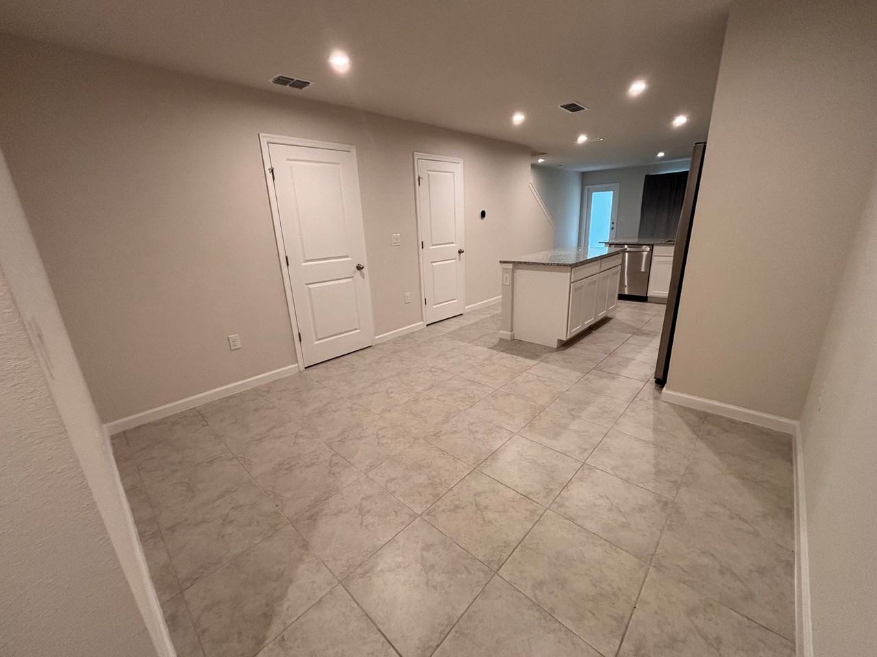 2512 Sadler Trace Way - Photo 3 of 34