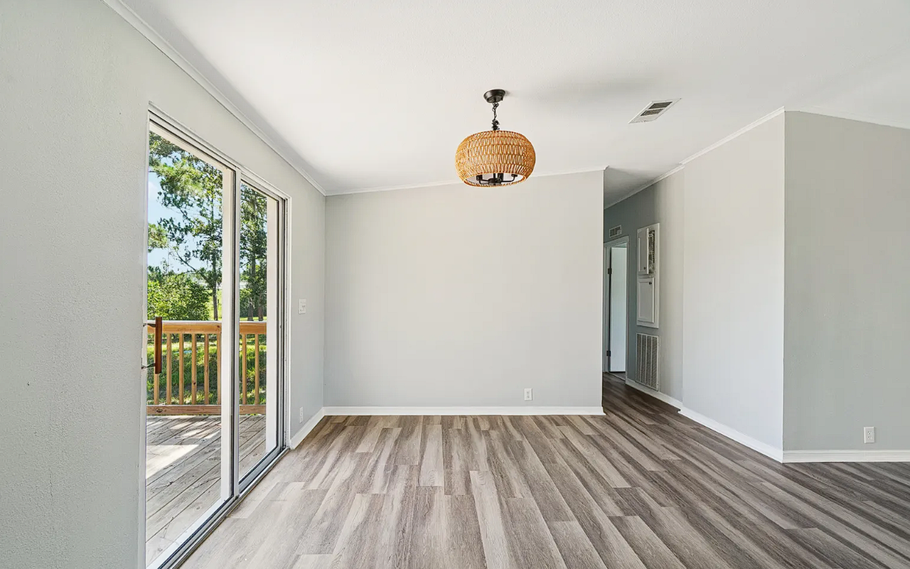 29417 Kelly Dr - Photo 6 of 25
