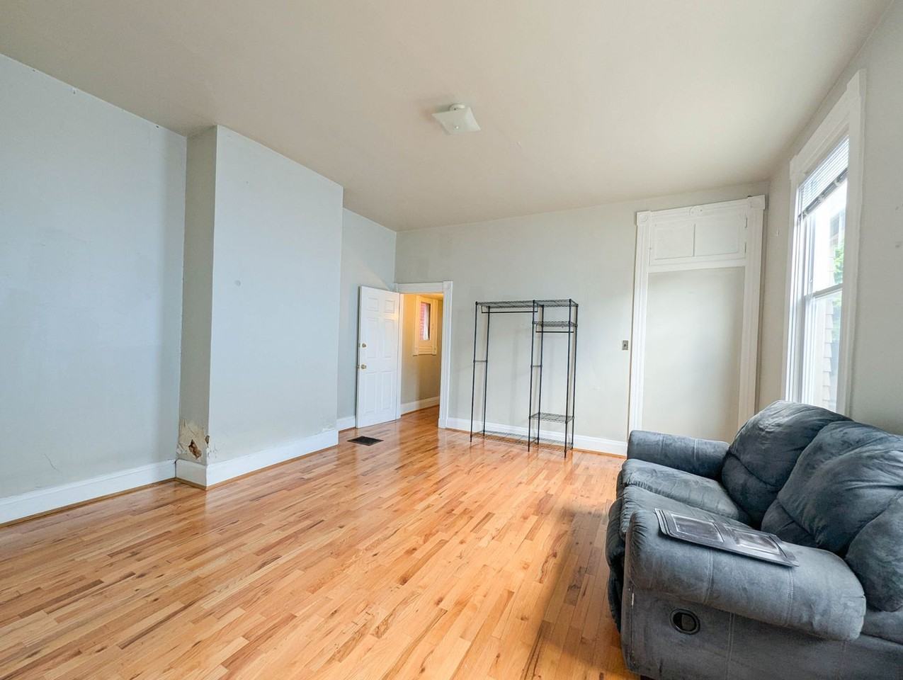 2322 Stratford - Photo 5 of 19