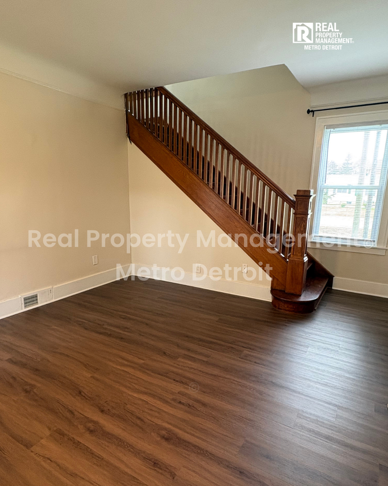 2175 W Auburn Rd - Photo 4 of 21