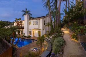 featured image of 1362 Graham Pl