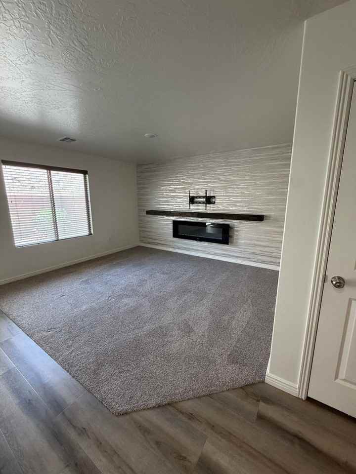 3265 S Fossil Hills Dr - Photo 4 of 16
