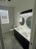 8445 S Ingleside Ave - Photo 1 of 1