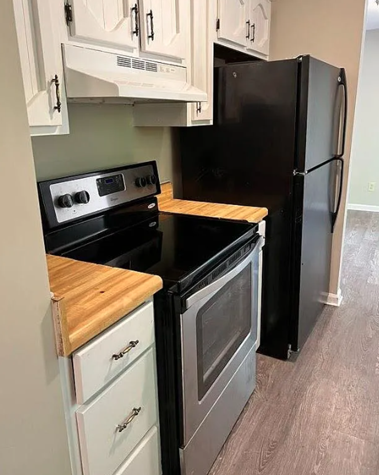 2201 Houston Ave - Photo 6 of 17