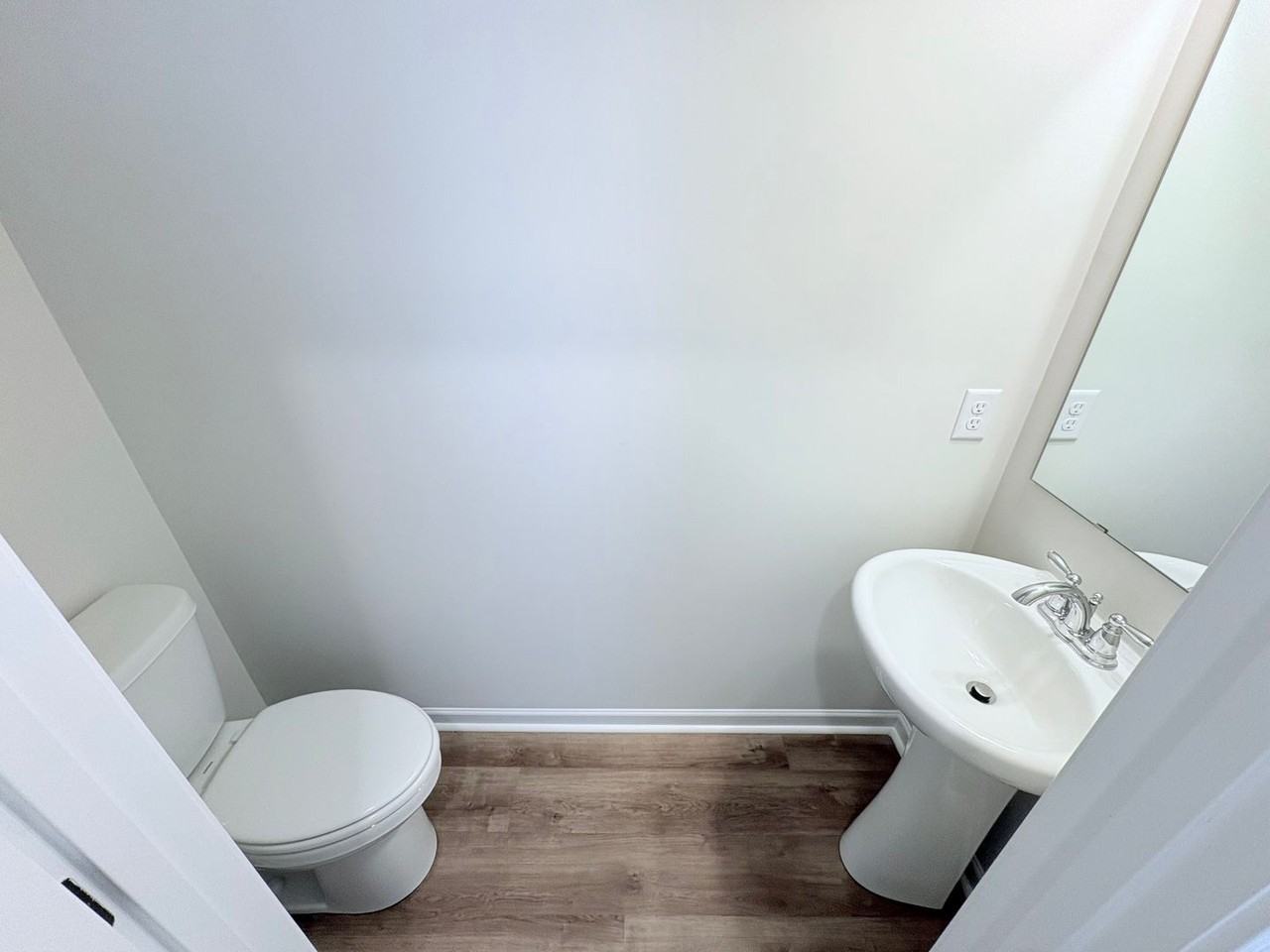 101 Brown Cir - Photo 5 of 38