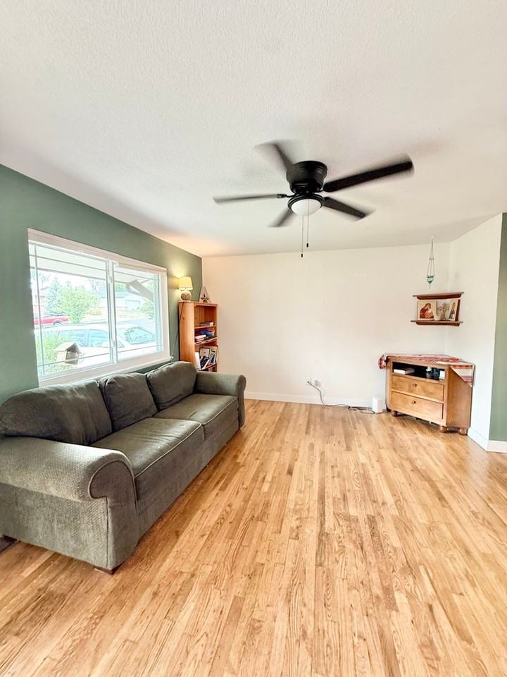 1311 Yosemite Dr - Photo 6 of 23