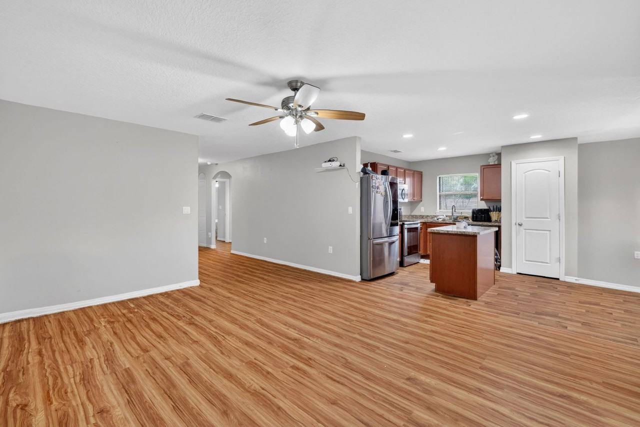 2533 Bracknell Forest Trl - Photo 6 of 26