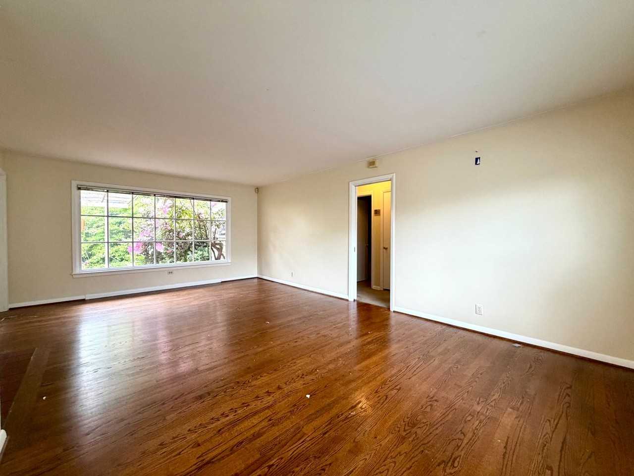 5272 Sw Scholls Ferry Rd - Photo 4 of 19