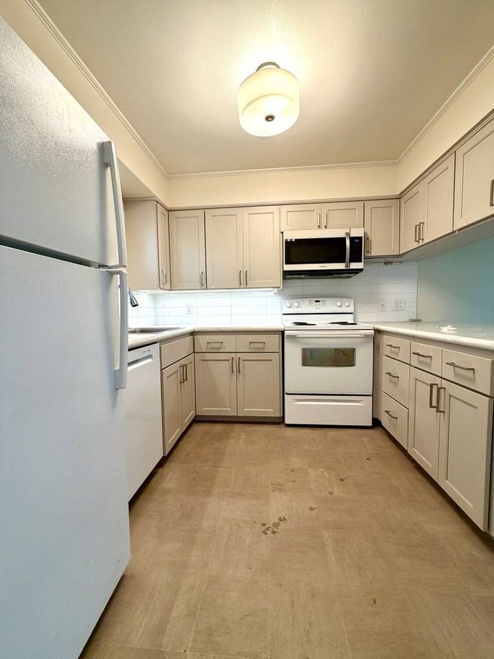 5272 Sw Scholls Ferry Rd - Photo 6 of 19