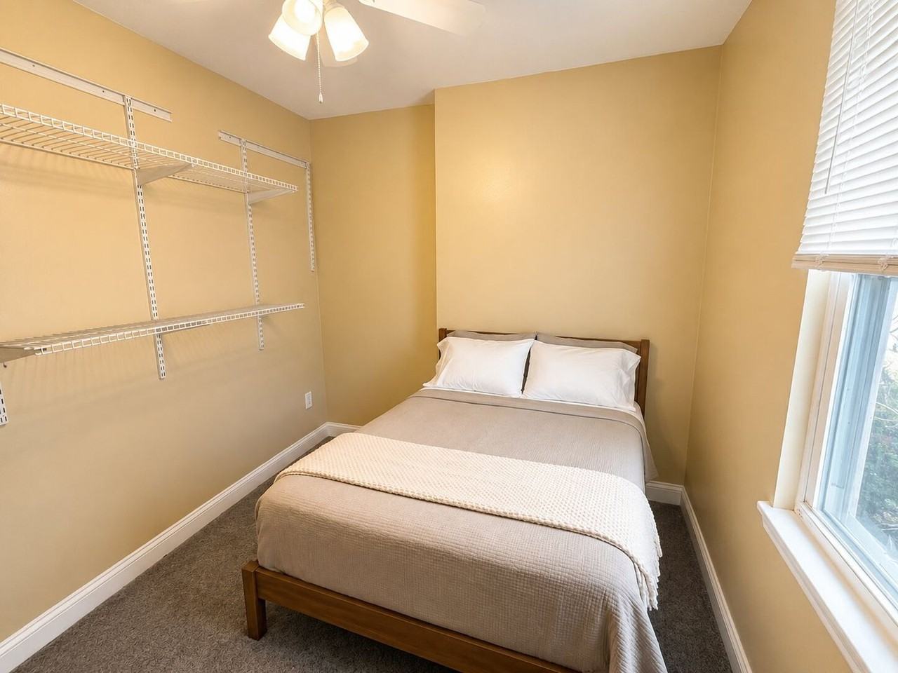 2624 Gerritt St - Photo 7 of 14