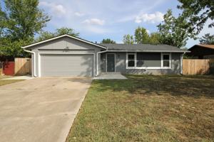 featured image of 13743 S Fern St