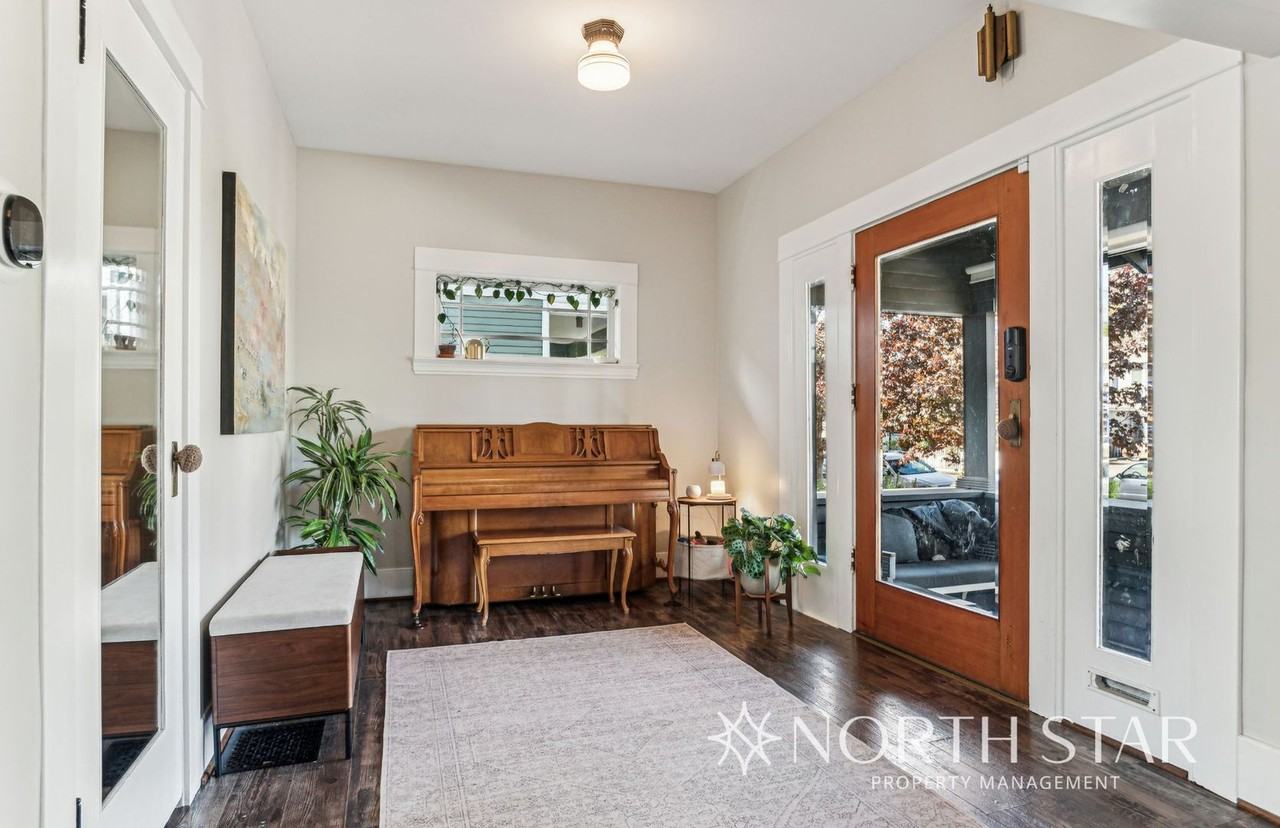 2224 Ne 46th Ave - Photo 4 of 42
