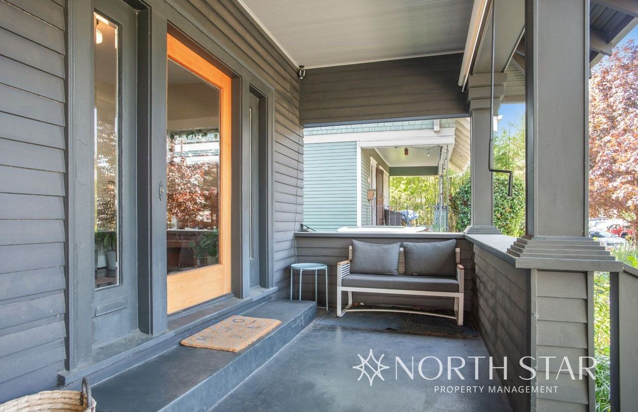 2224 Ne 46th Ave - Photo 5 of 42
