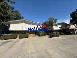 featured image of 11 Hall Ave