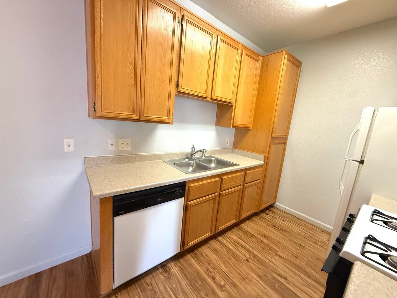 4730 E Craig Rd #1156 - Photo 4 of 19