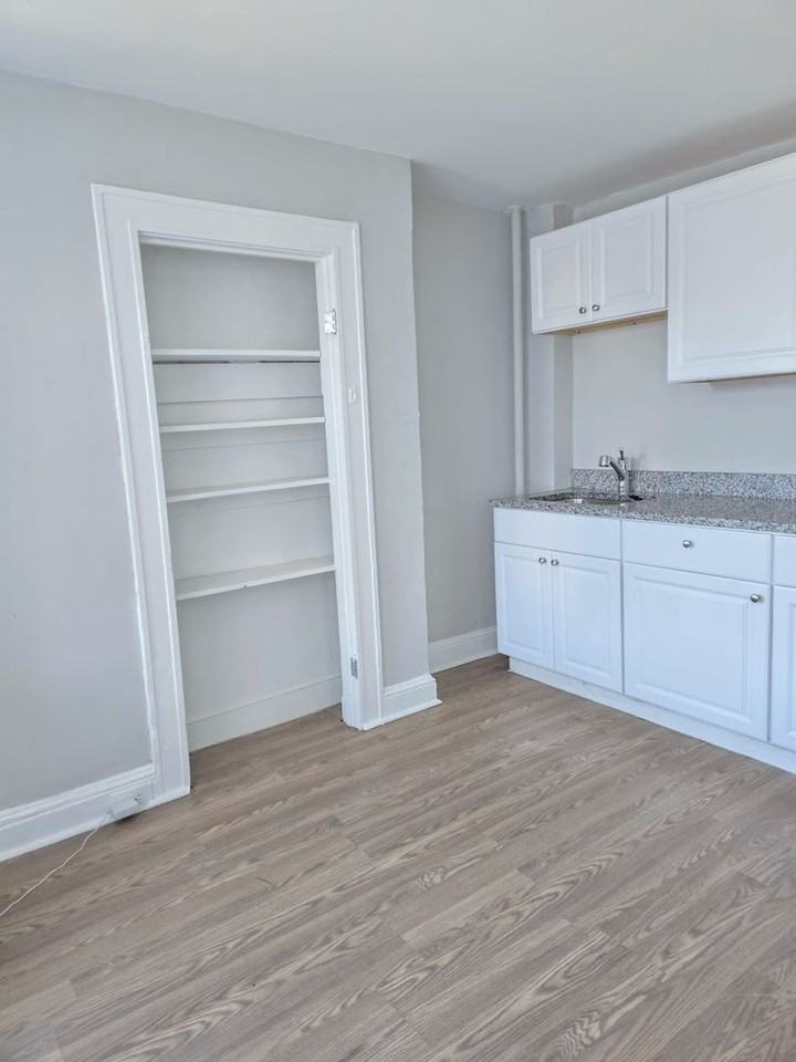 3410 Belair Rd - Photo 6 of 18