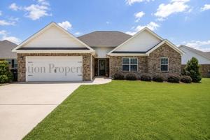 featured image of 215 Rainsong Trl