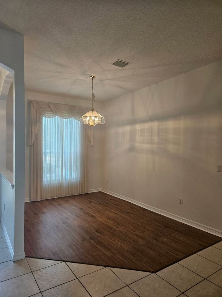 1 Emmons Ln - Photo 6 of 50
