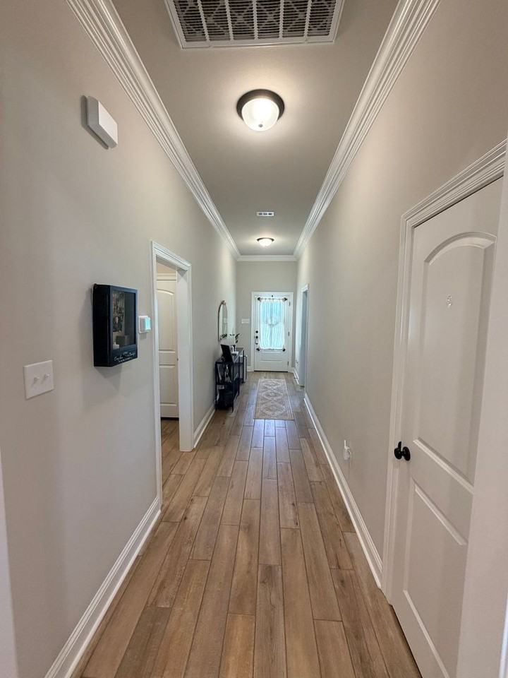 475 Blanchard Loop - Photo 3 of 19