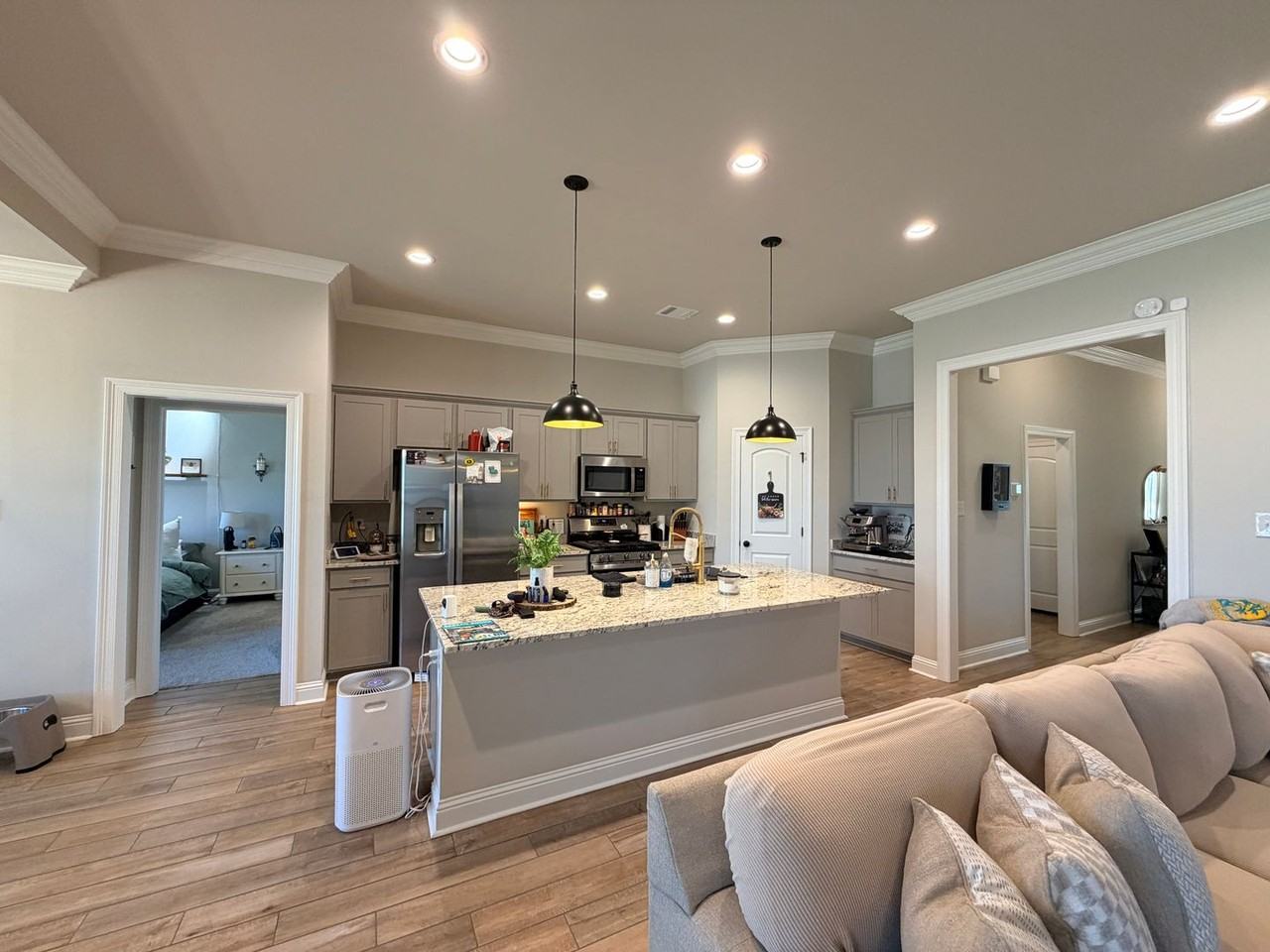 475 Blanchard Loop - Photo 7 of 19