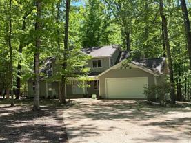 4540 Shagbark Ln - Photo 1 of 1