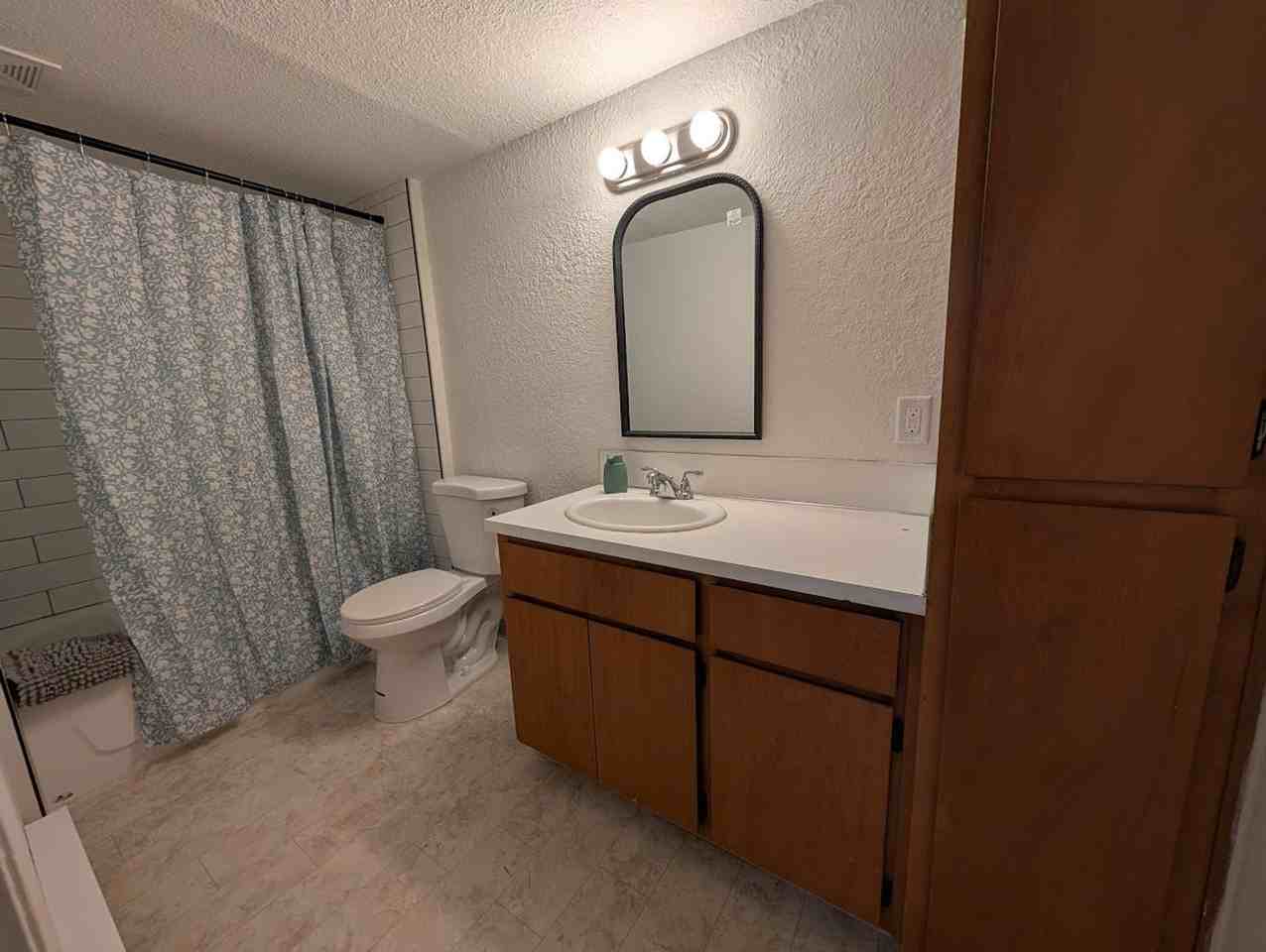 227 17th Ave - Photo 4 of 8