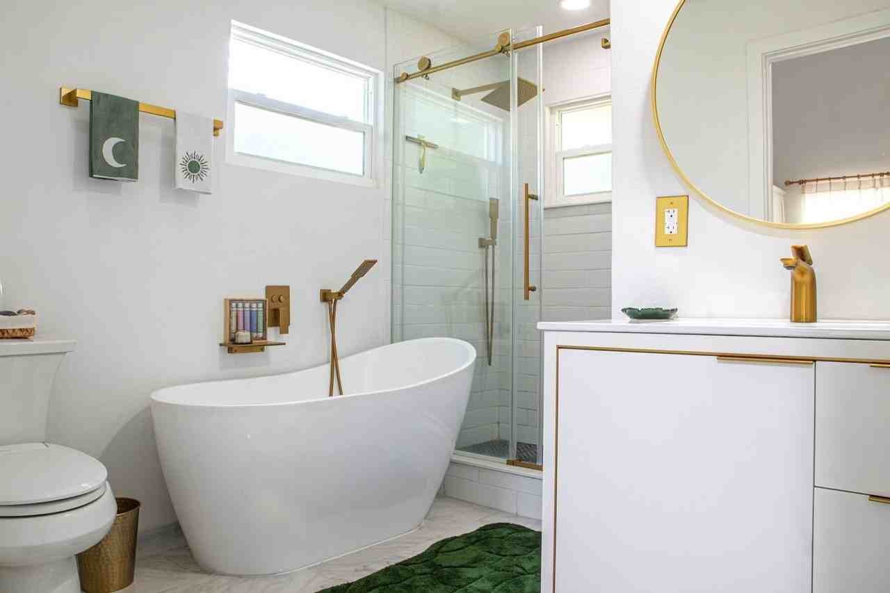 349 N Bluford Ave - Photo 6 of 20