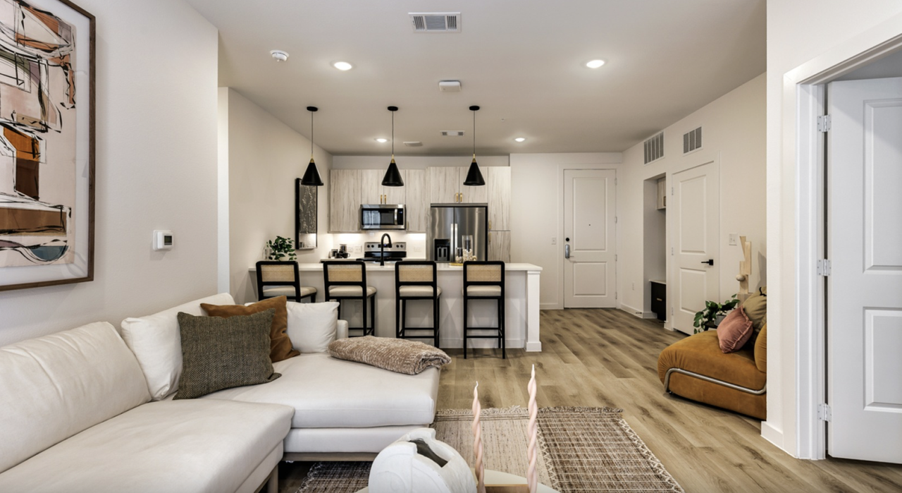 3851 Manor Road - Photo 3 of 34