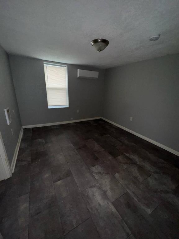 2057 N 5th St - Photo 2 of 6