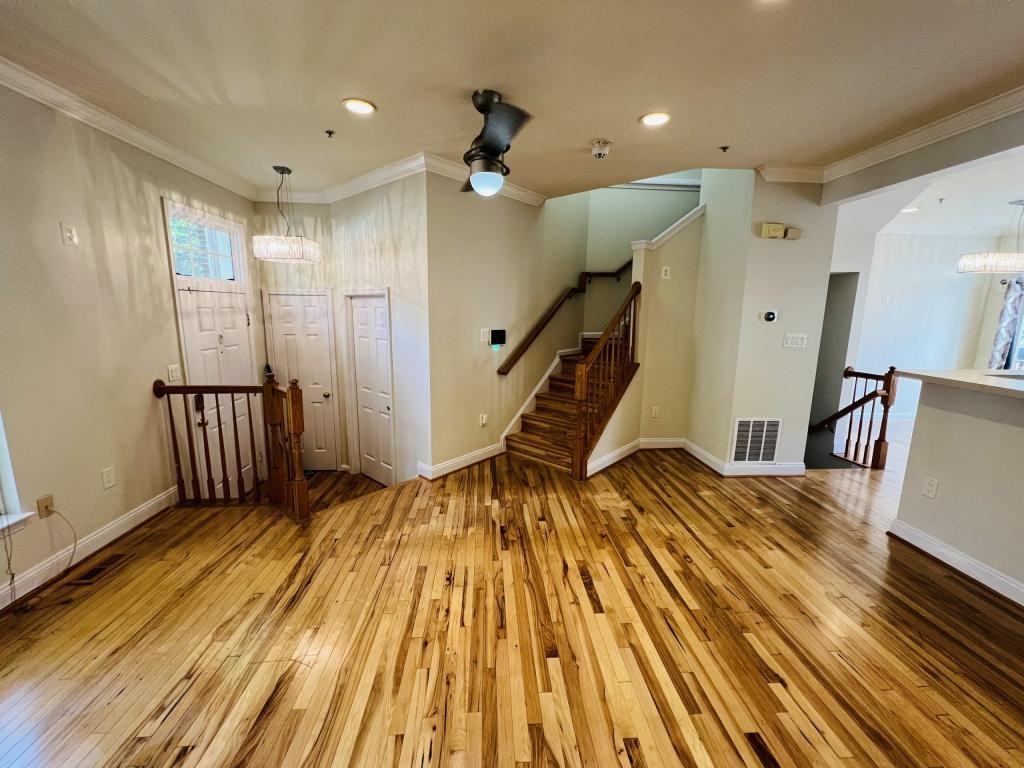 10016 Greenspire Way - Photo 3 of 32