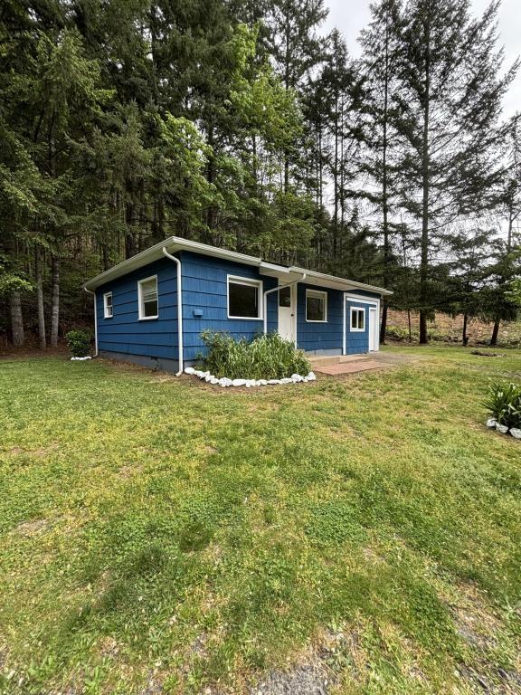 44791 Quartzville Dr - Photo 2 of 14