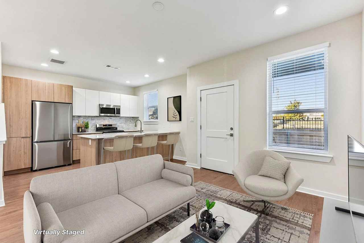 1500 North Railroad Avenue - Photo 3 of 36