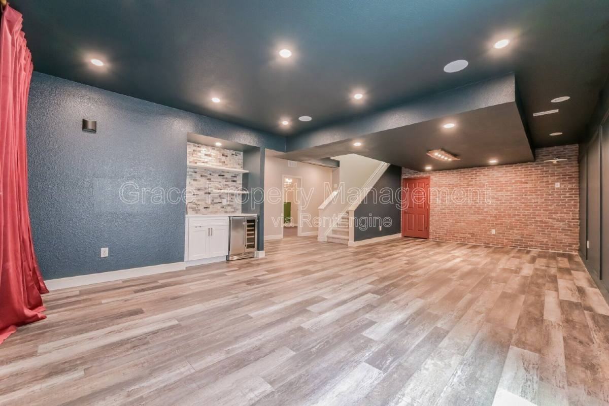 4381 Rome St - Photo 2 of 10